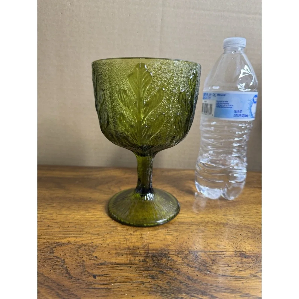 (1) Vintage 1975 FTD Pressed Green Glass Large Goblet Fall‎ Glass Stemware 16oz